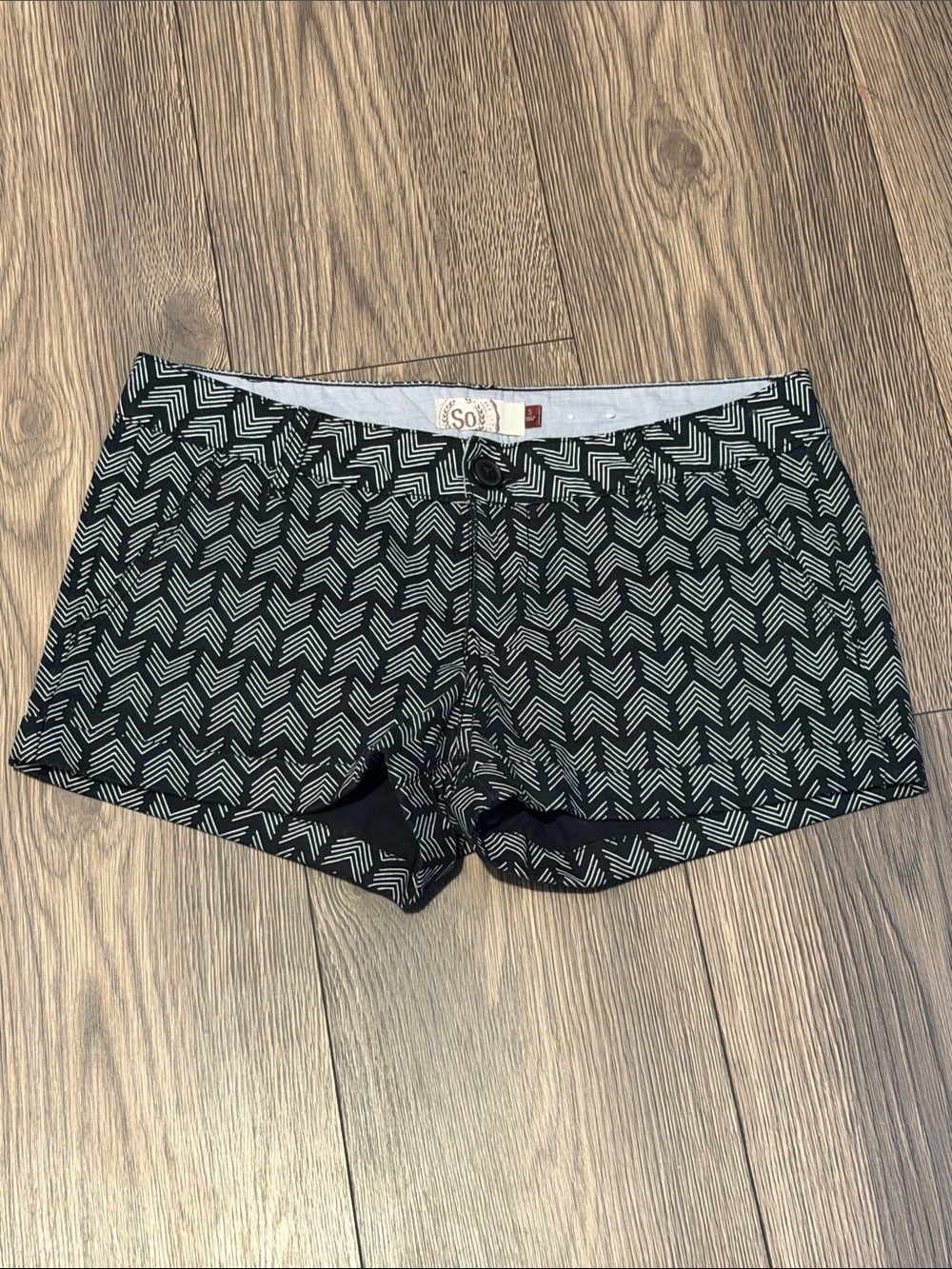 SO Black & White Chevron Shorts